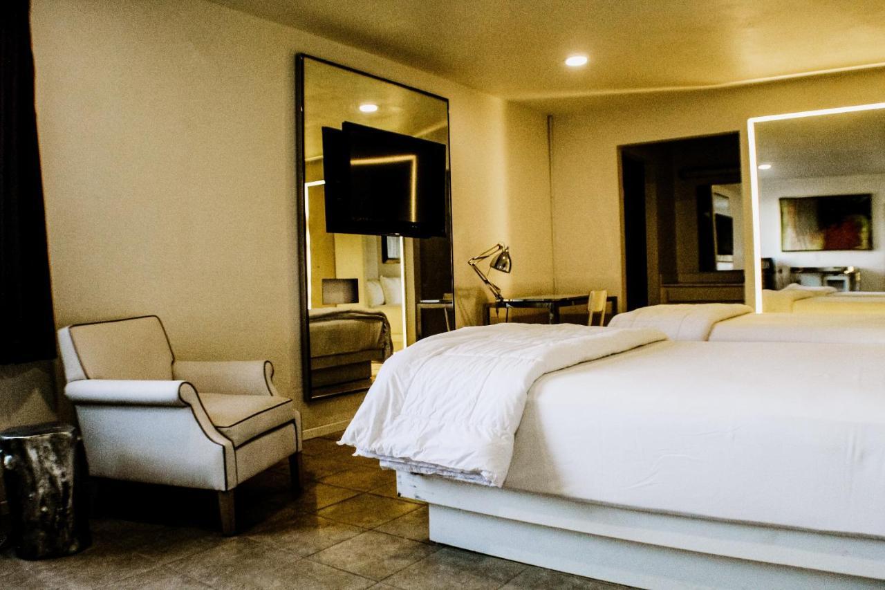Devonshire Inn Motel Rosamond Екстериор снимка