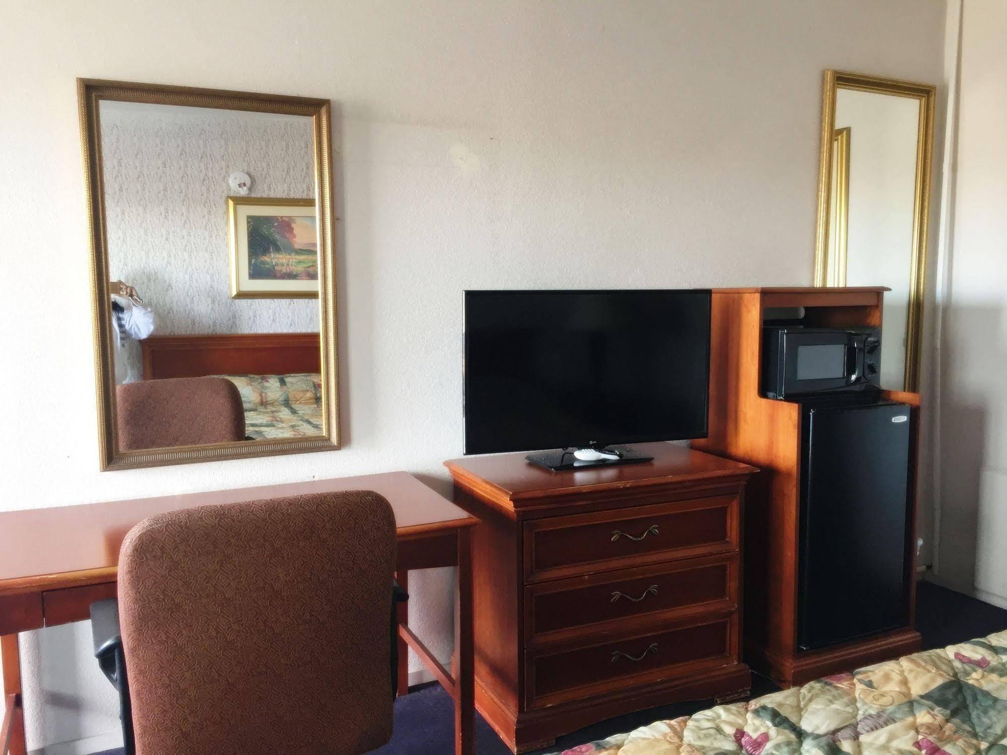 Devonshire Inn Motel Rosamond Екстериор снимка